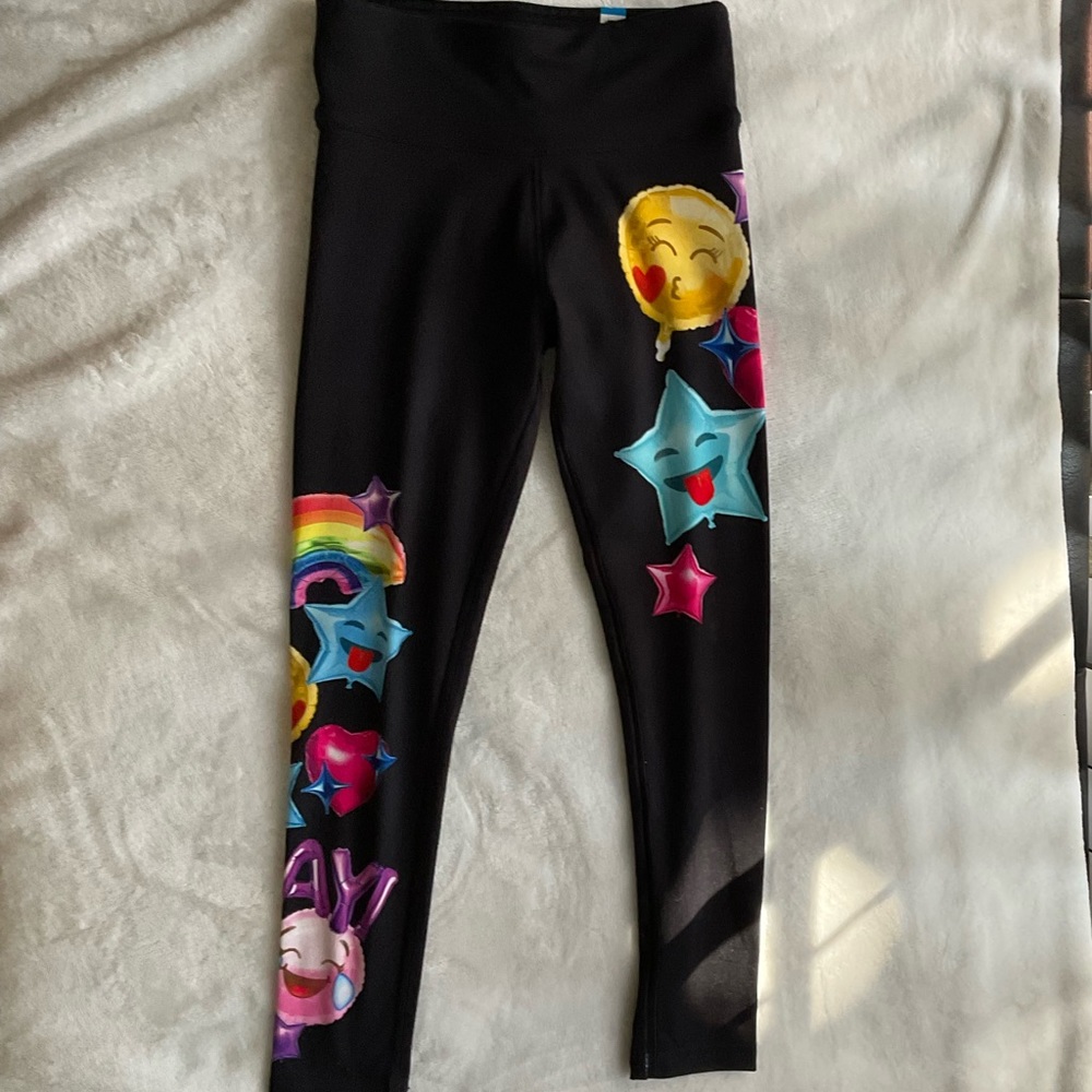 Leggings from (JUSTICE)  (SIZE 8 regular) They are NEW white the tag